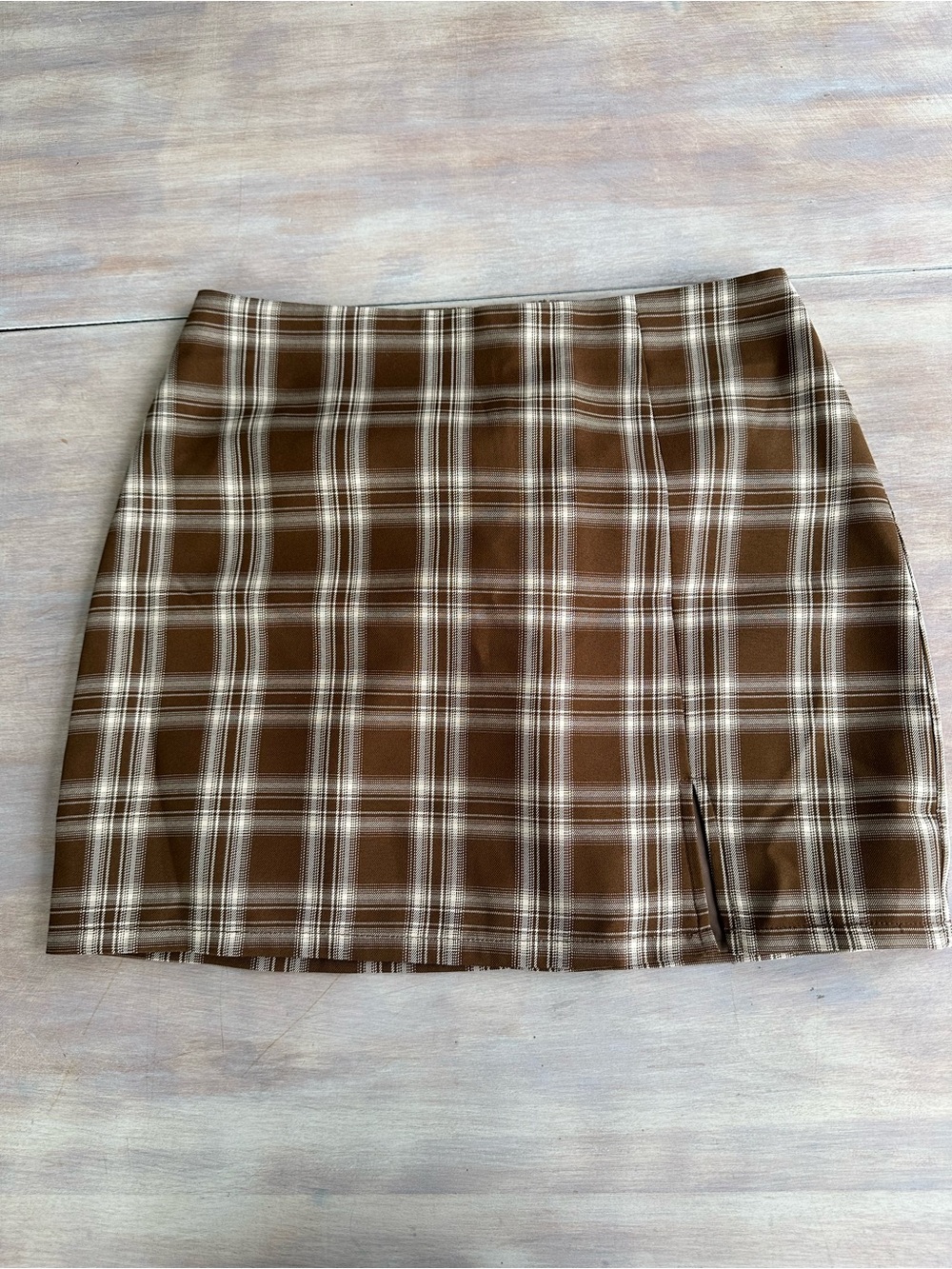 Lulu's Brown Plaid Mini Skirt with Slit M